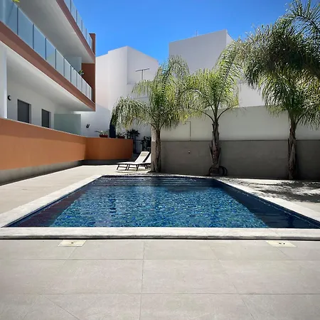 Im - With Pool, Wifi And Parking Apartment Pera