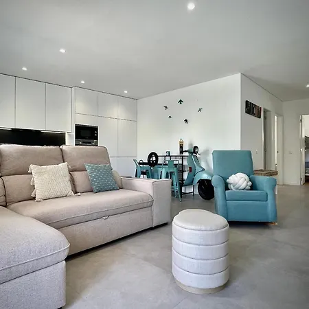 Apartment Im - With Pool, Wifi And Parking *
